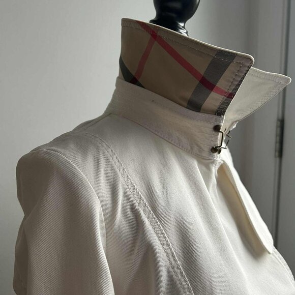 Burberry London Ivory Cotton-Twill Belted Jacket with Nova Check – US 6 - Picture 10 of 13
